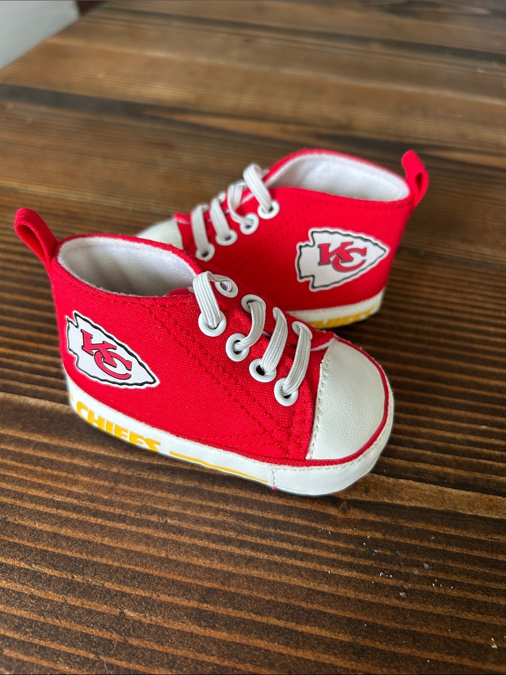 Kansas City Chiefs Red Baby Shoes 0-6 months